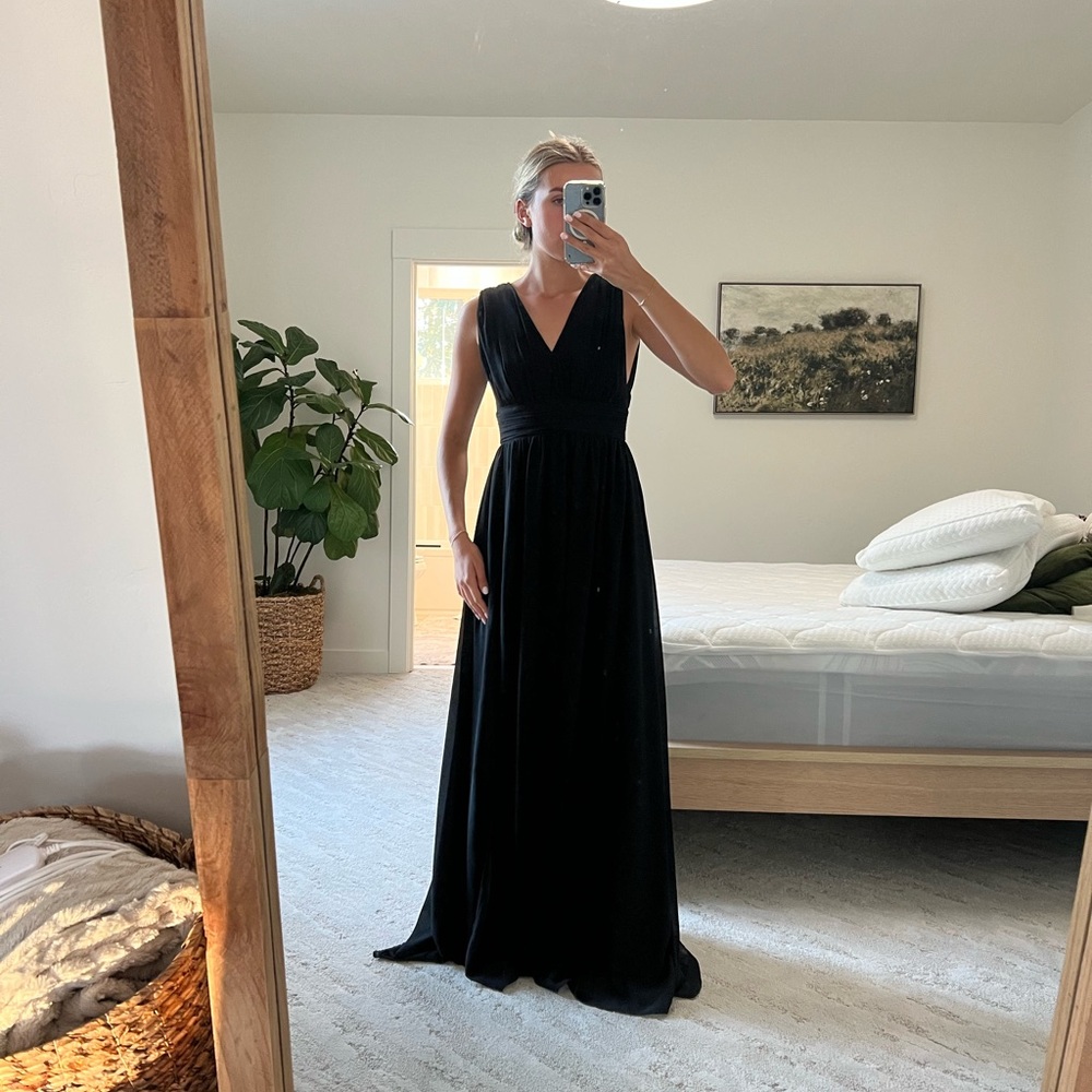 Lulu's Classic Black Maxi Dress